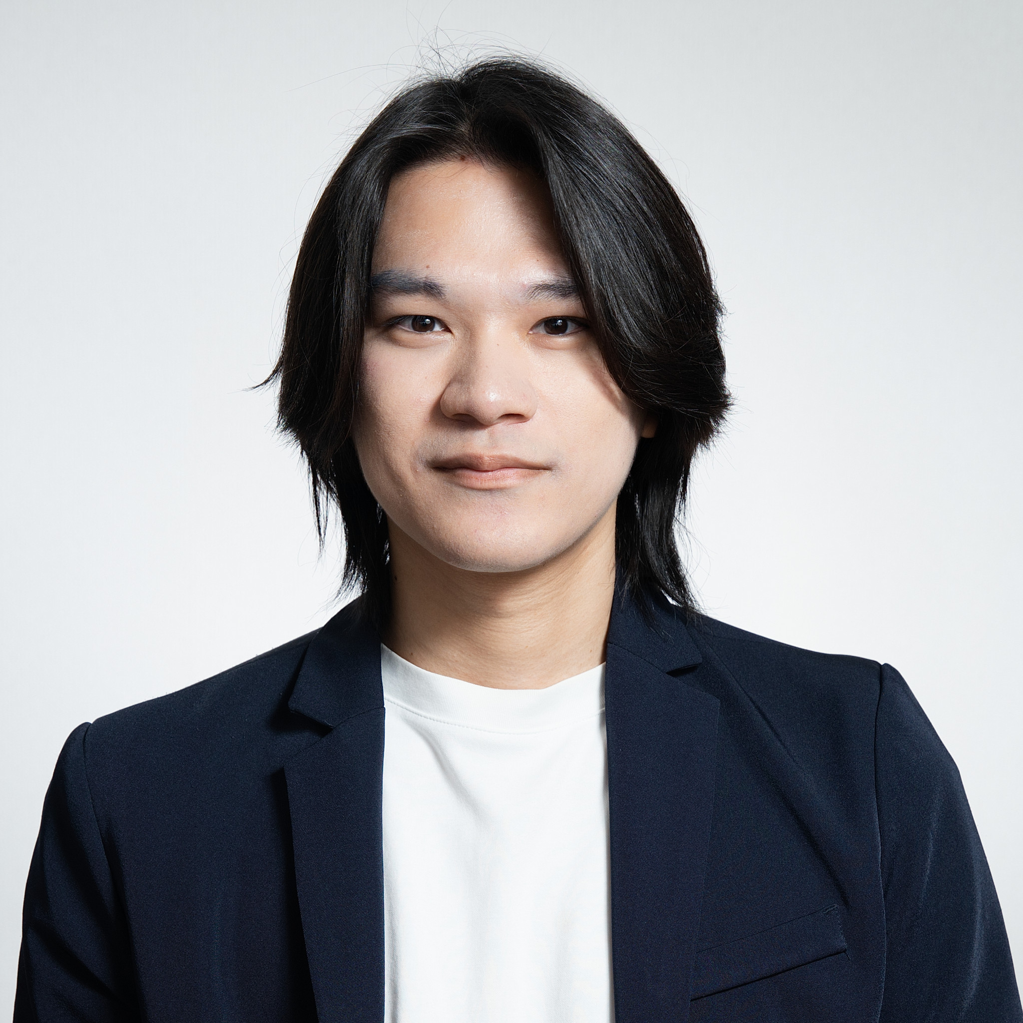 國吉　佑輔